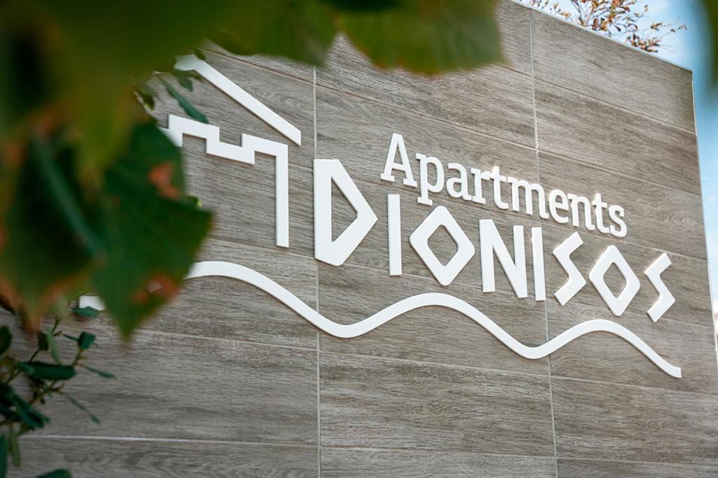 Dionisos Apartments Paralia Dionisiou Exterior foto